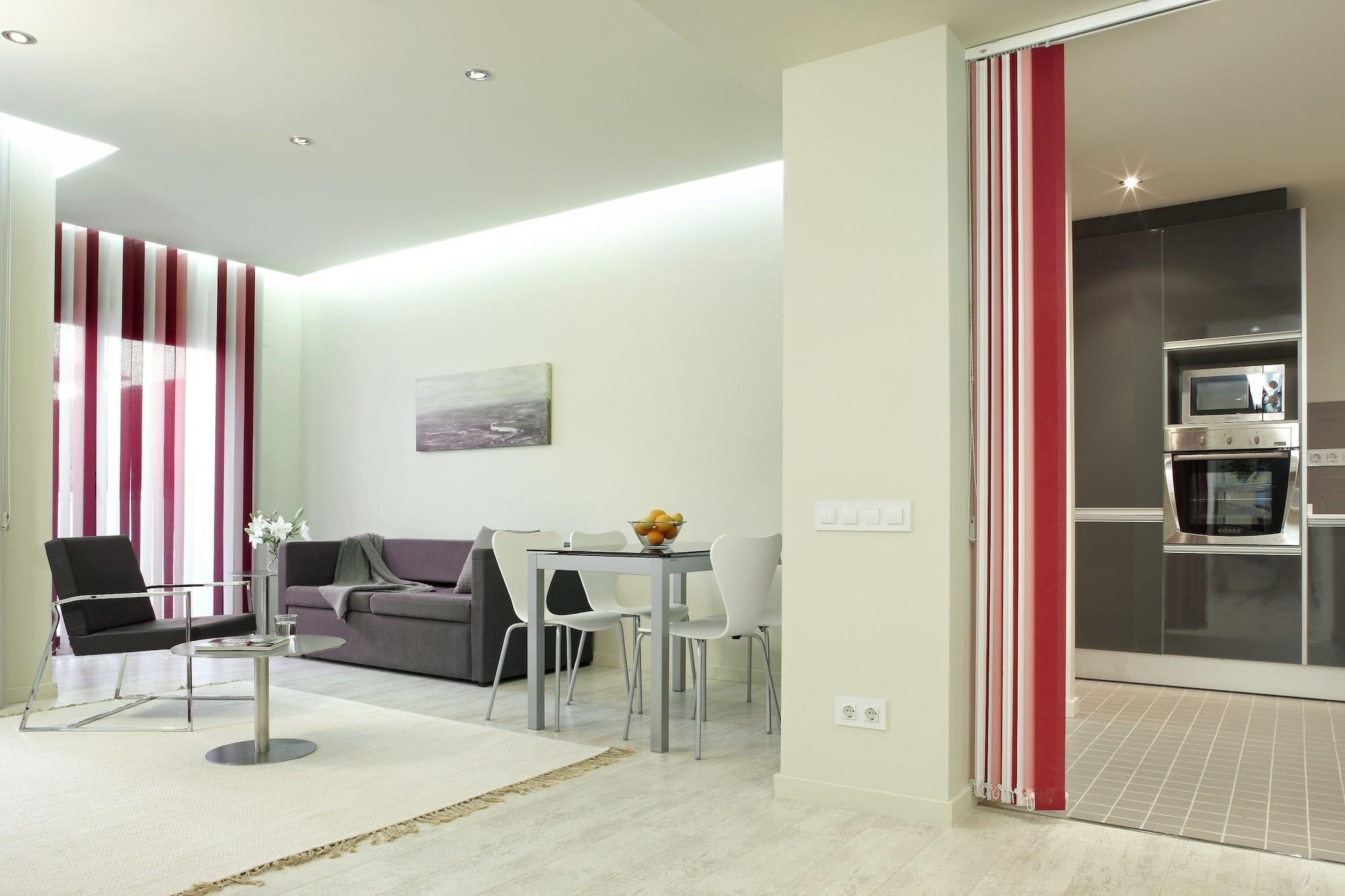 Limehome Barcelona Rector Triado Exterior foto